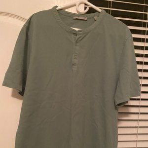 Mens XL Vince Green Button Up Henley T-shirt - Great Condition
